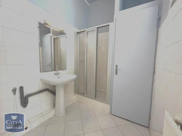 Appartement à louer 2 pièces 57m²