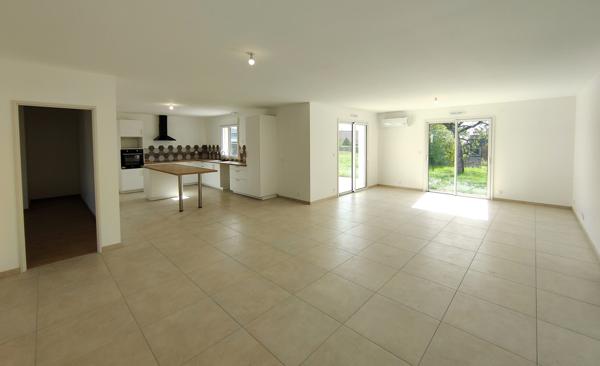 Maison 5 pièces neuve idéalement située