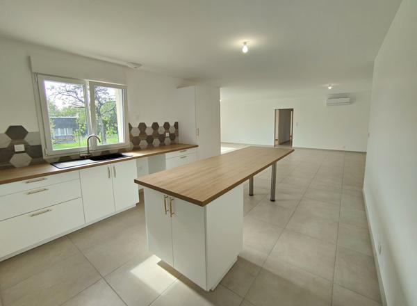 Maison 5 pièces neuve idéalement située