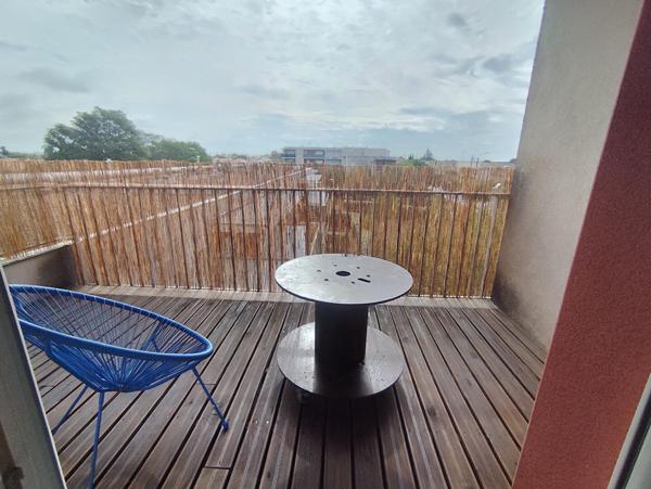 Appartement avec balcon, Niort 79000