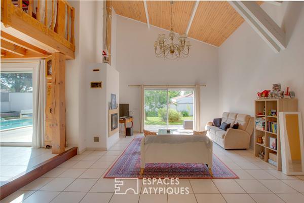 Maison familiale avec piscine, à dix minutes de l’océan