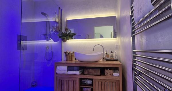 MAGNIFIQUE APPARTEMENT - DERNIER ETAGE - AVEC TERRASSE