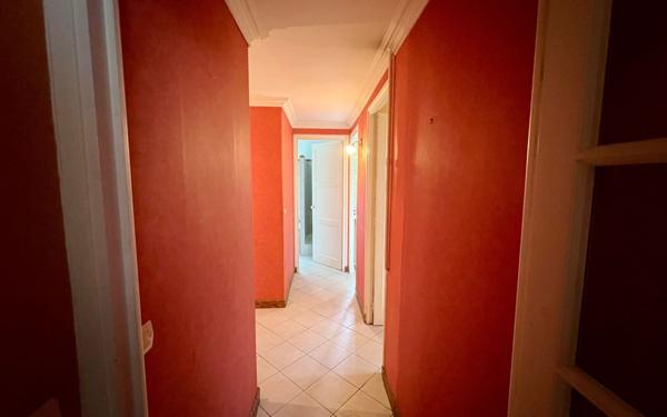 Appartement à vendre    4 pièces • 96 m2 Le Bourget