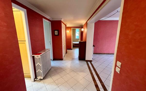 Appartement à vendre    4 pièces • 96 m2 Le Bourget