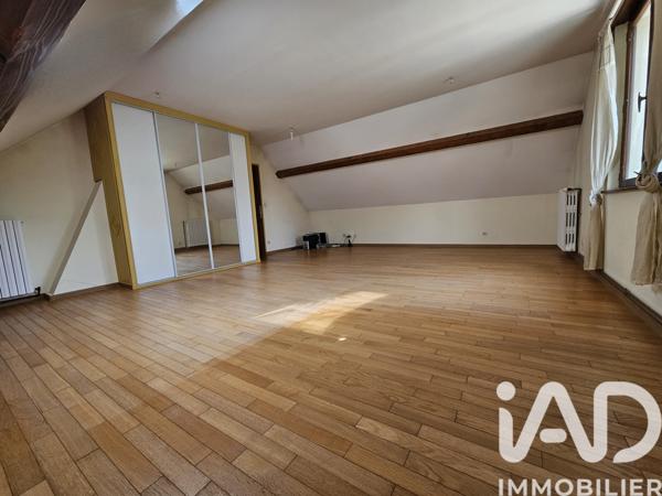 Maison à vendre 7 pièces 178 m² Saint-Fargeau-Ponthierry