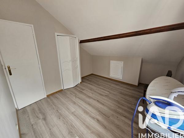Maison à vendre 7 pièces 178 m² Saint-Fargeau-Ponthierry