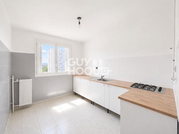 APPARTEMENT À VENDRE DE 4 PIÈCES DE 66,00 M²