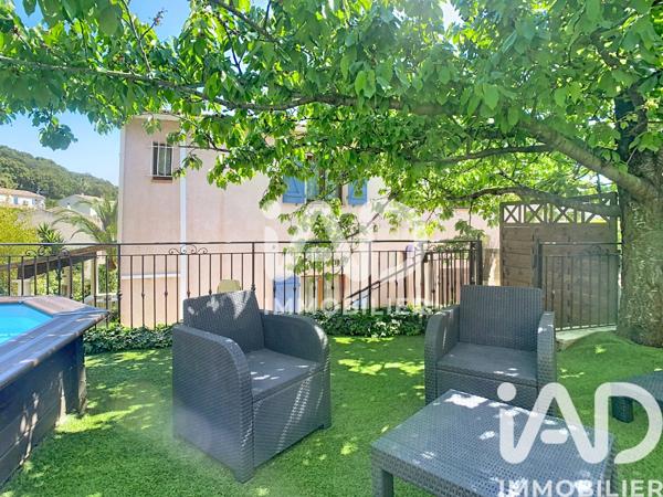Maison à vendre 5 pièces 100 m² Fréjus