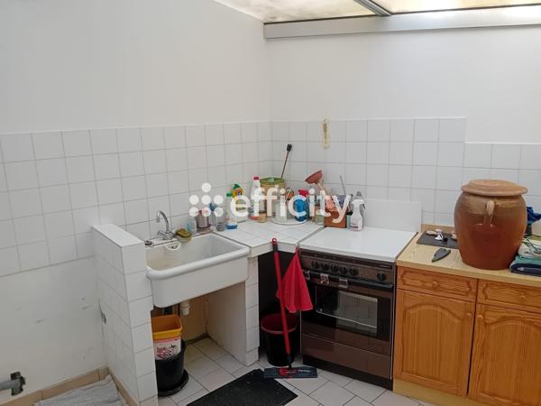 Maison
         10 pièces
        - 198 m² 265 000 € *