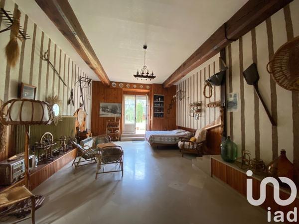 Maison 8 pièces de 210 m² à Égreville (77620)