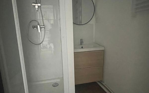 Appartement à louer    2 pièces • 29 m2 Saint-Amand-les-Eaux