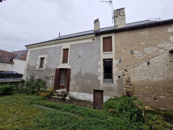 MAISON T3 + MAISON T2 à rénover et GRANGE