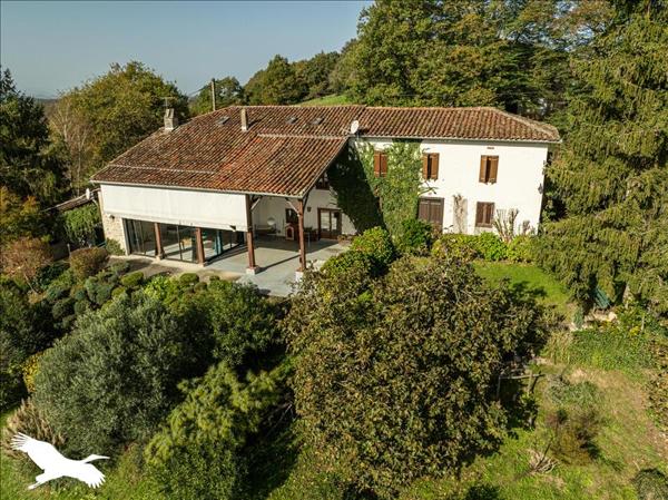 Maison à vendre |  Betchat |  5 pièces | 193 m²