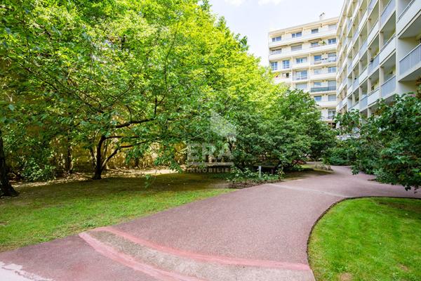 2 pièces cocooning avec balcon ? Dernier étage, Paris 12