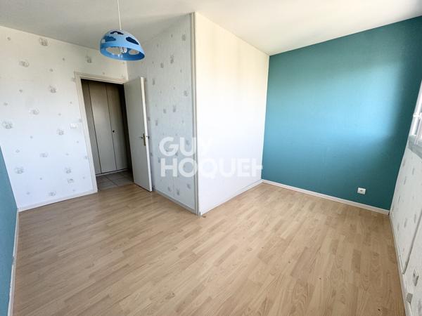 Appartement 5 pièces – 99,70 m² – Dernier étage avec vue imprenable – Échirolles Village
