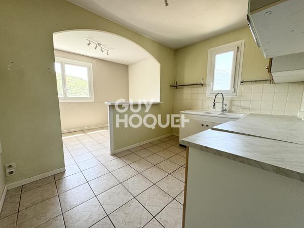 Appartement 5 pièces – 99,70 m² – Dernier étage avec vue imprenable – Échirolles Village