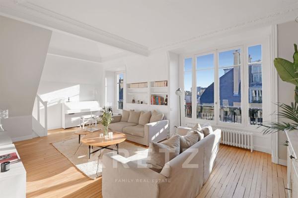 Paris XVI - La Muette - Duplex familial - Dernier étage - Vue dégagée & Tour Eiffel