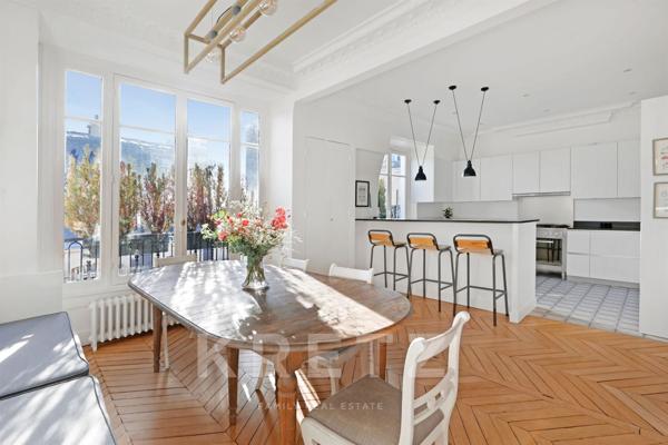 Paris XVI - La Muette - Duplex familial - Dernier étage - Vue dégagée & Tour Eiffel