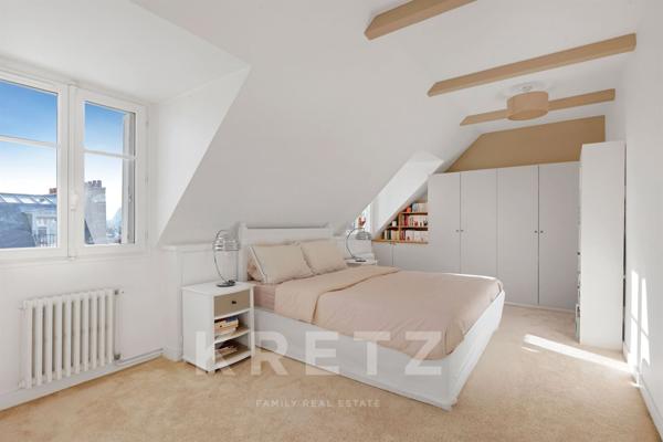 Paris XVI - La Muette - Duplex familial - Dernier étage - Vue dégagée & Tour Eiffel