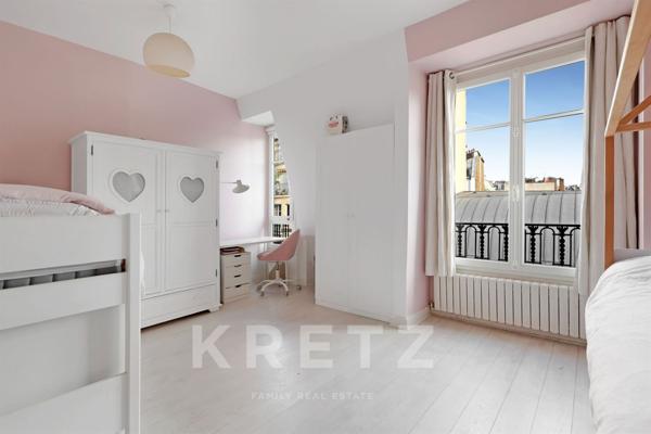 Paris XVI - La Muette - Duplex familial - Dernier étage - Vue dégagée & Tour Eiffel