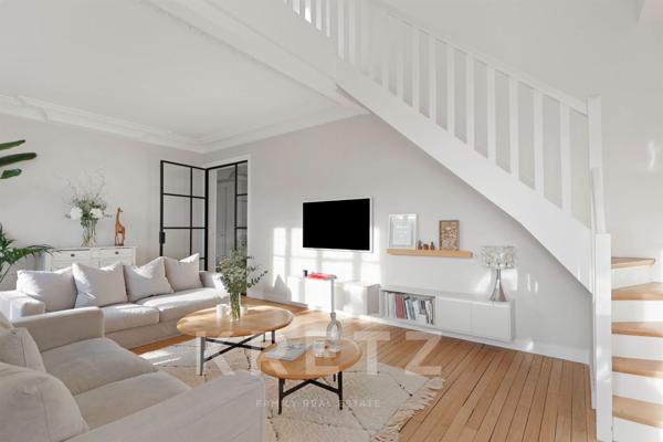 Paris XVI - La Muette - Duplex familial - Dernier étage - Vue dégagée & Tour Eiffel