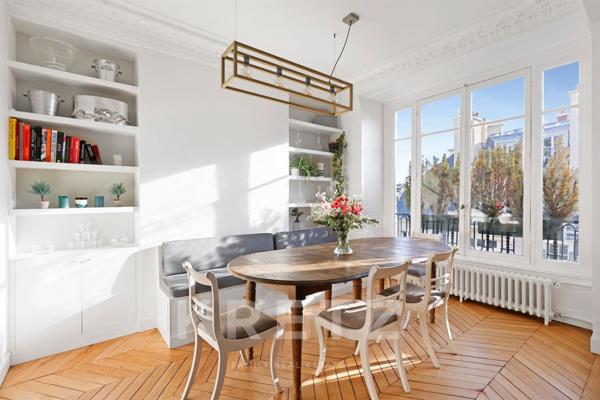 Paris XVI - La Muette - Duplex familial - Dernier étage - Vue dégagée & Tour Eiffel