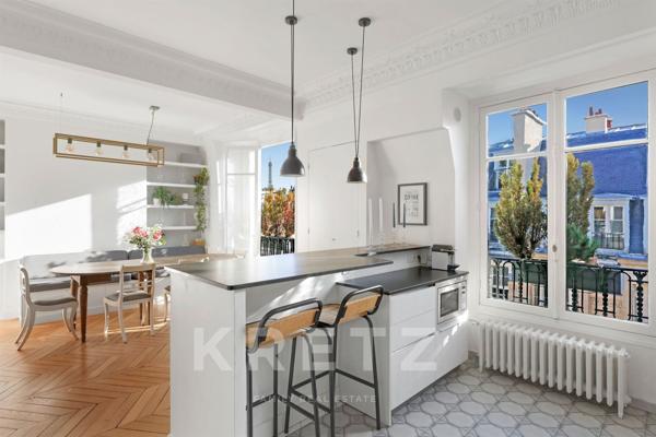 Paris XVI - La Muette - Duplex familial - Dernier étage - Vue dégagée & Tour Eiffel