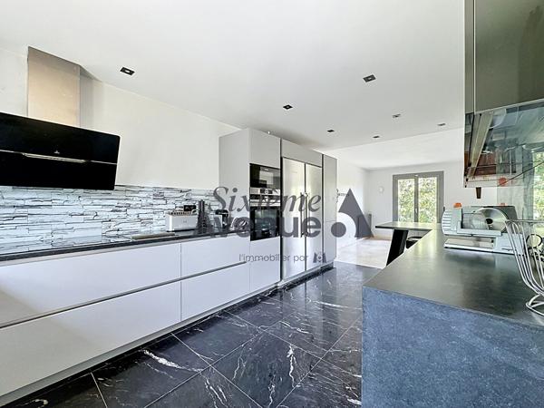 Maison 6 pièces 140 m2