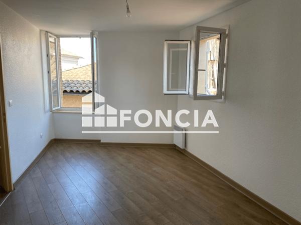Location Appartement 2 pièces 64.23 m² - 21 RUE NOTRE DAME Lombez 32220