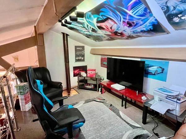 Puy de Dôme (63) -Maison d’Hôtes de Charme & Spa – Opportunité Rare en Auvergne