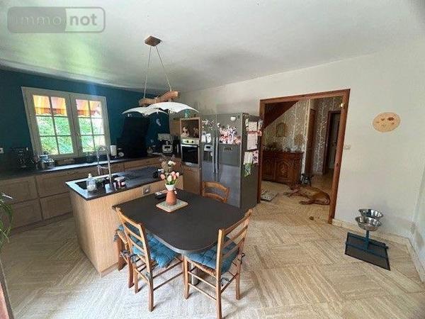 Maison à vendre à Baugé-en-Anjou dans le Maine-et-Loire (49150), ref : LB/2535   
campagne