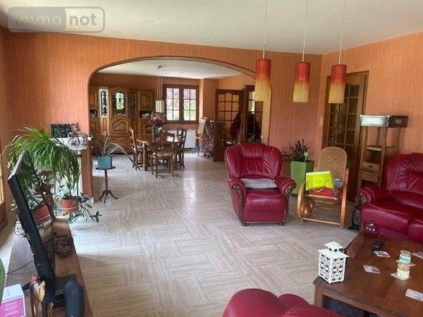 Maison à vendre à Baugé-en-Anjou dans le Maine-et-Loire (49150), ref : LB/2535   
campagne