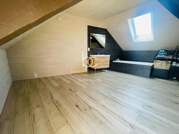SURZUR Maison 4 pièces 97 m²