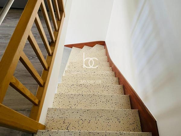 SURZUR Maison 4 pièces 97 m²