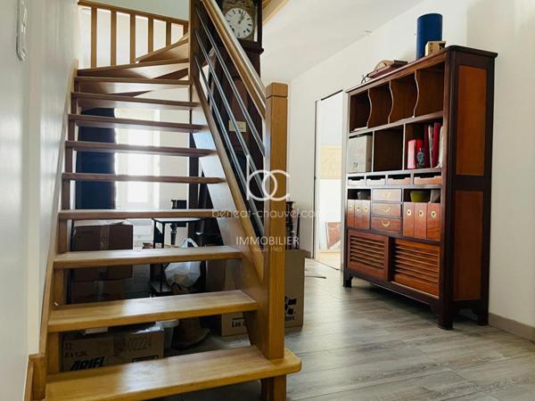 SURZUR Maison 4 pièces 97 m²