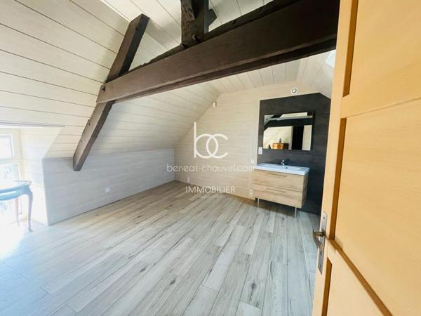 SURZUR Maison 4 pièces 97 m²