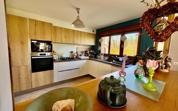 Maison à vendre    5 pièces •  Sées