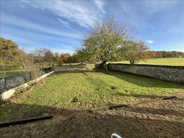 Maison à louer |  ROULLET ST ESTEPHE |  3 pièces | 86 m²