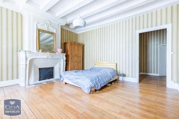 Vente maison 9 pièces de 340m²