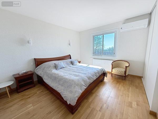 Maison à vendre à Gex dans l'Ain (01170), ref : 01047-650