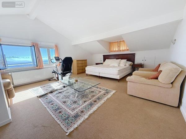 Maison à vendre à Gex dans l'Ain (01170), ref : 01047-650