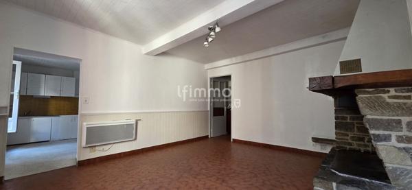 Ensemble immobilier à fort potentiel + dépendances + local commercial