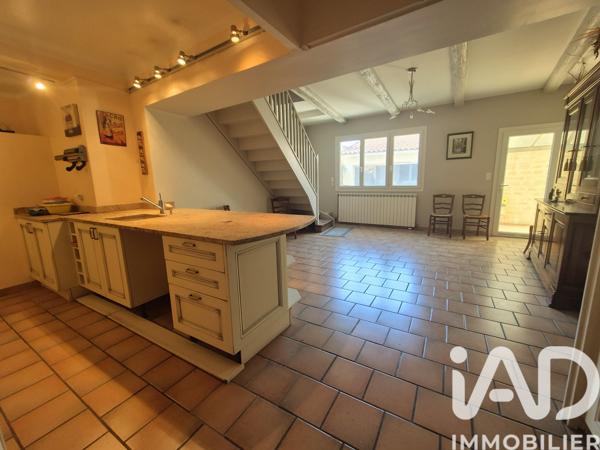 Immeuble à vendre 350 m² Beaucaire