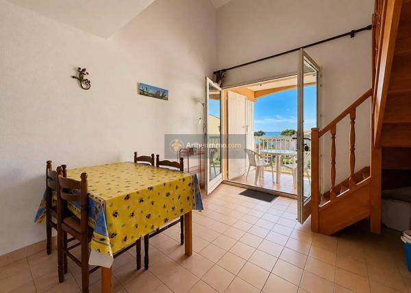 Vente                                                      Appartement
                        
                     3 pièces                      40 m2                     à Saint-Aygulf