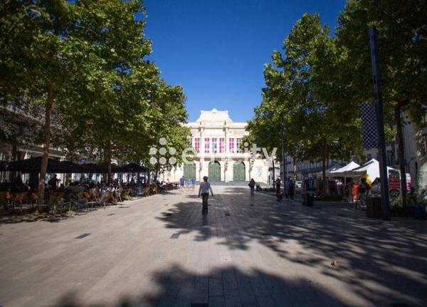 Immeuble 12 pièces - 387 m²