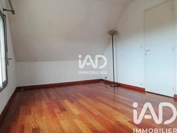 Maison à vendre 8 pièces 225 m² L'Huisserie