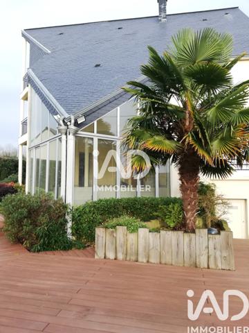 Maison à vendre 8 pièces 225 m² L'Huisserie