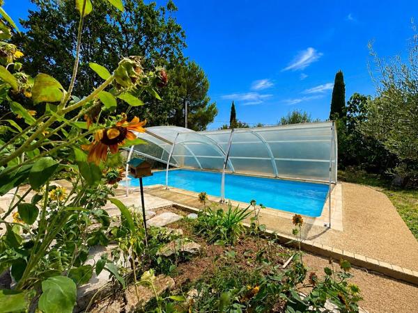 Vente                                                      Villa
                        
                     4 pièces                      123 m2                     à Le Cannet-des-Maures