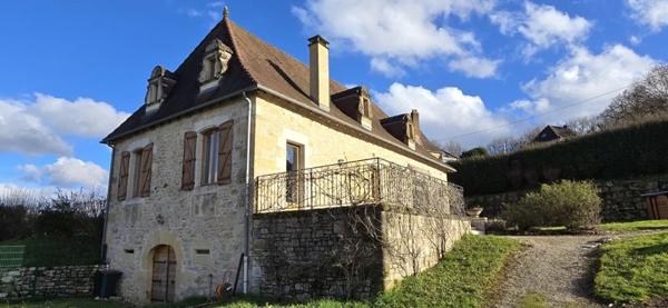 Maison à vendre |  Azerat |  5 pièces | 166 m²