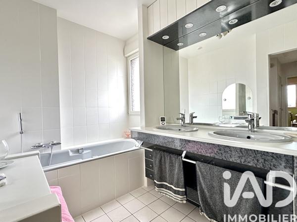 Maison à vendre 6 pièces 112 m² Couëron